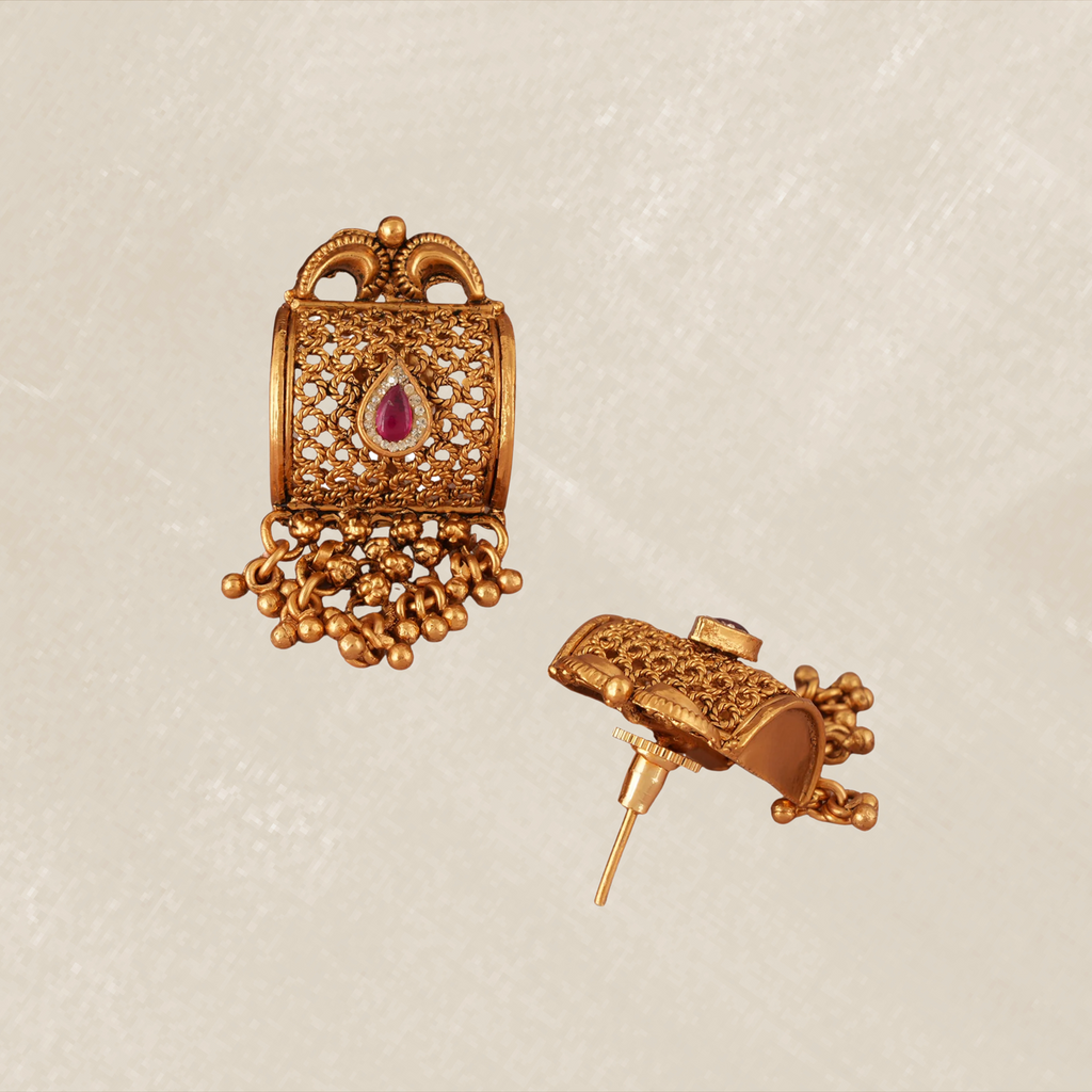 Elegant Filigree Gold Plated Mangalsutra Set for Women