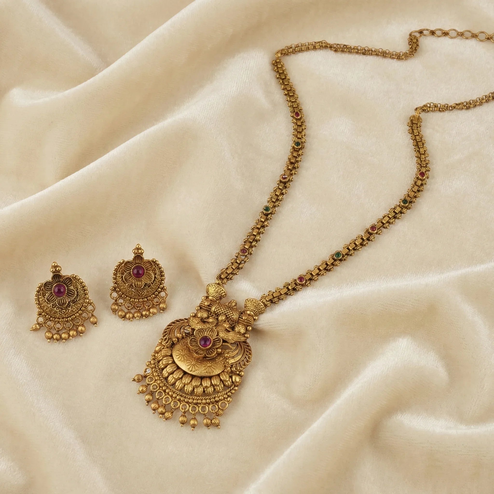 Graceful Antique Gold Long Stone Pendant Set - bina jewels