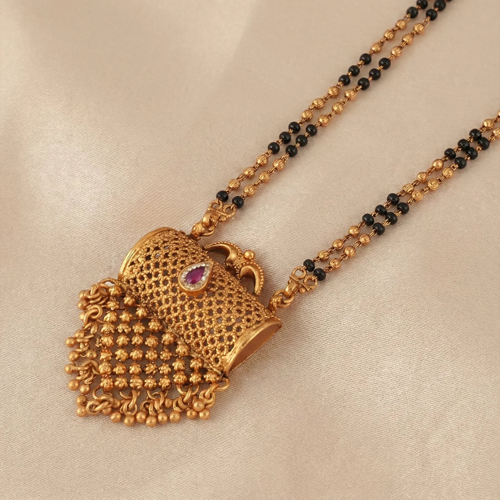 Elegant Filigree Gold Plated Mangalsutra Set for Women - bina jewels